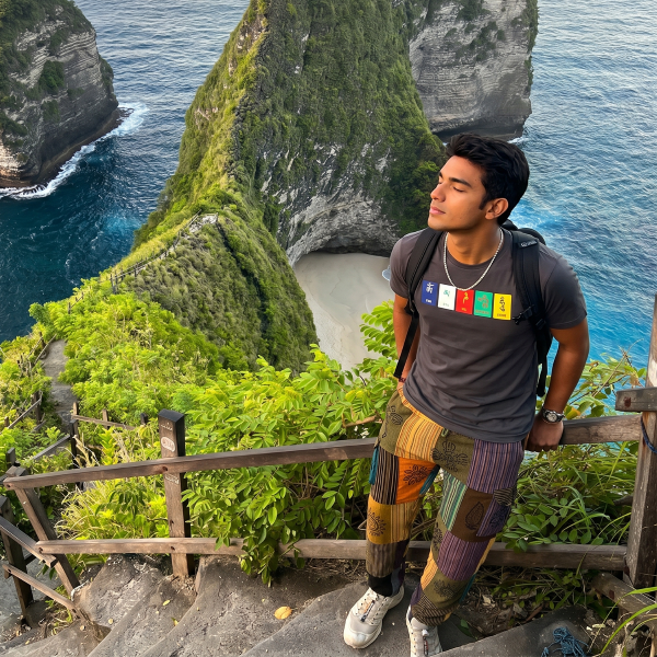 Buy Gokyo Bali Drift Pants | Mens Trekking & Hiking Pants at Gokyo Outdoor Clothing & Gear